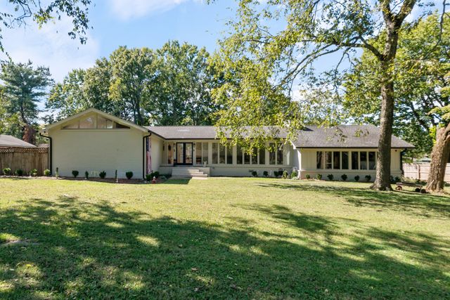 2315 London Ave, Murfreesboro, TN 37129