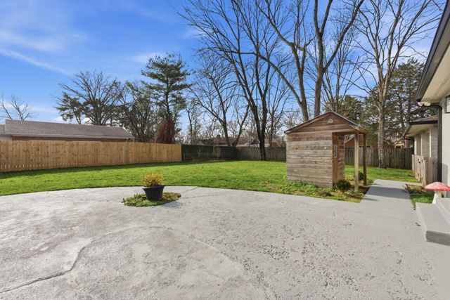 2315 London Ave, Murfreesboro, TN 37129