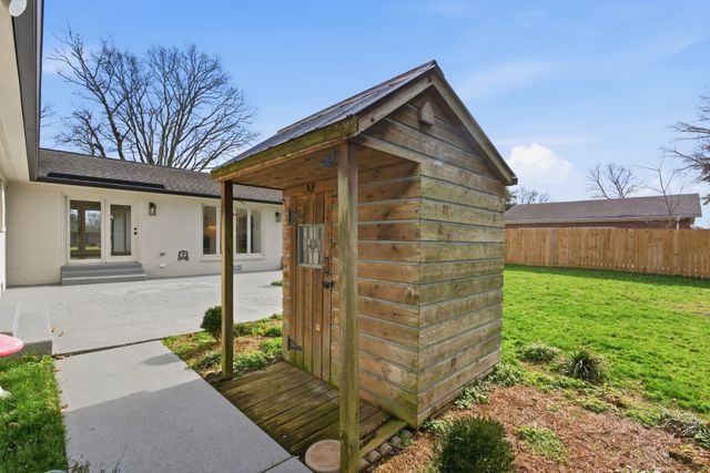 2315 London Ave, Murfreesboro, TN 37129