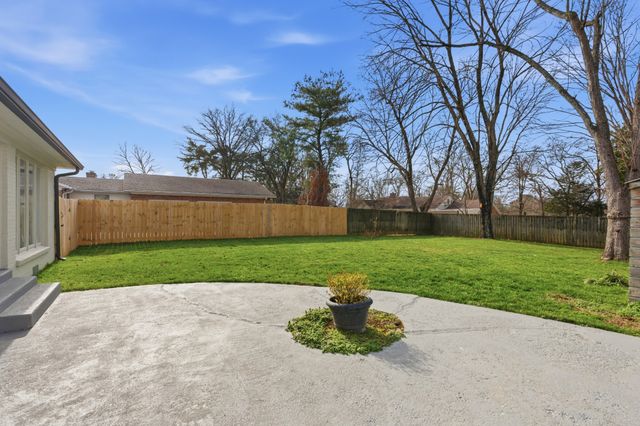 2315 London Ave, Murfreesboro, TN 37129