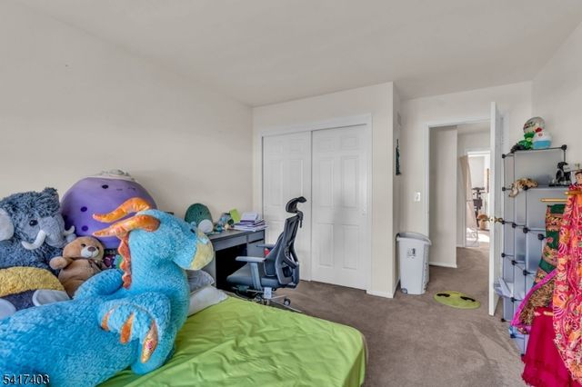 1403 Moonlight Ct, Washington Twp., NJ 07840