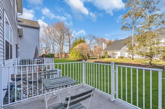 1403 Moonlight Ct, Washington Twp., NJ 07840