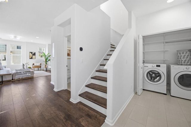 1502 Nevin Plz, Richmond, CA 94801
