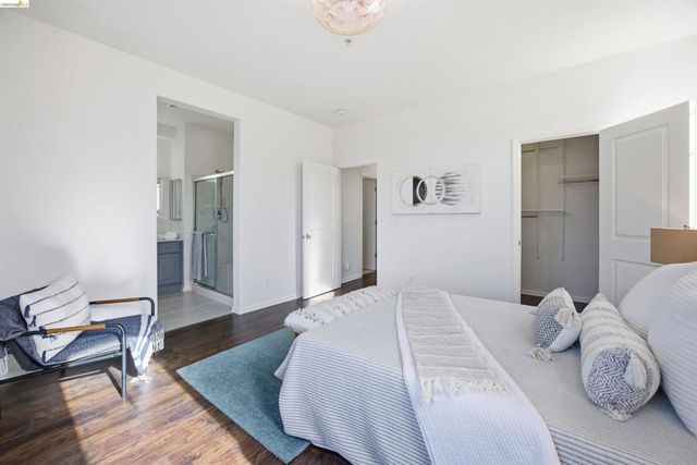 1502 Nevin Plz, Richmond, CA 94801