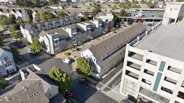 1502 Nevin Plz, Richmond, CA 94801