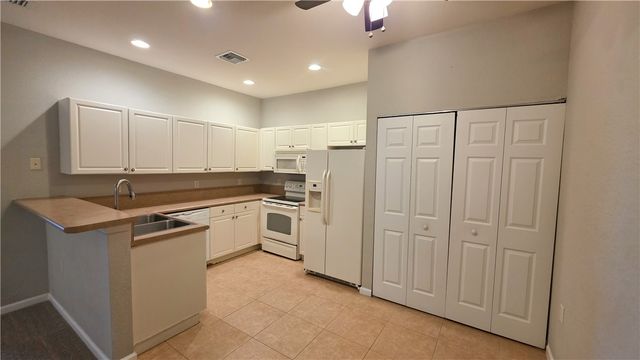 2565 Langrove Lane SW, Vero Beach, FL 32962