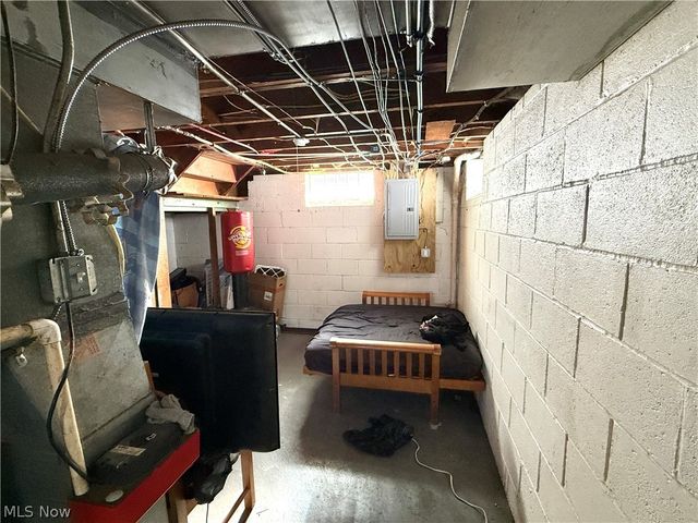 3370 W 128th Street, Cleveland, OH 44111