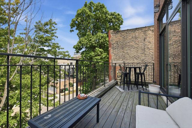 1817 W Iowa Avenue 3, Chicago, IL 60622
