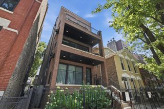 1817 W Iowa Avenue 3, Chicago, IL 60622