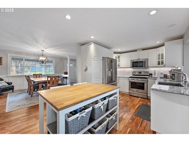 12300 Sw 127TH Ave, Portland, OR 97223