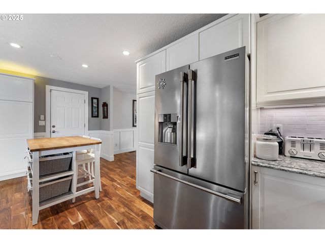 12300 Sw 127TH Ave, Portland, OR 97223