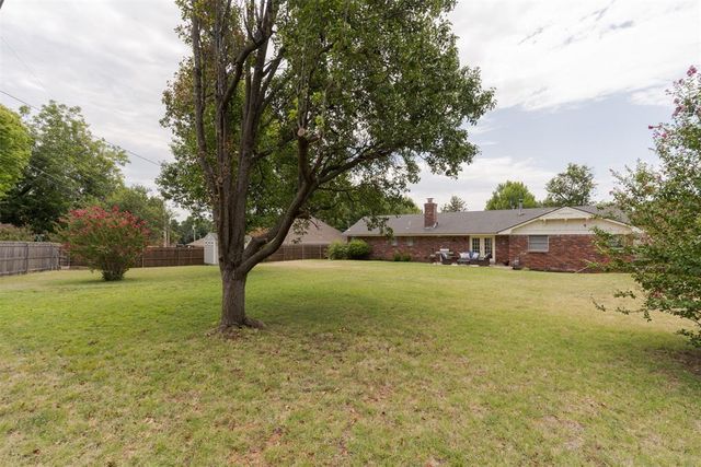 2621 Lancaster Lane, Oklahoma City, OK 73116