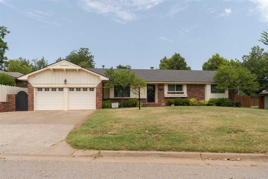 2621 Lancaster Lane, Oklahoma City, OK 73116