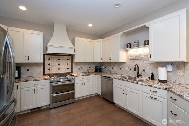 74 Shauna Place, Sequim, WA 98382