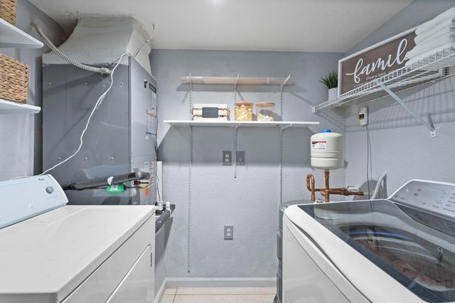 271 SW Palm Drive 304, Port St Lucie, FL 34986