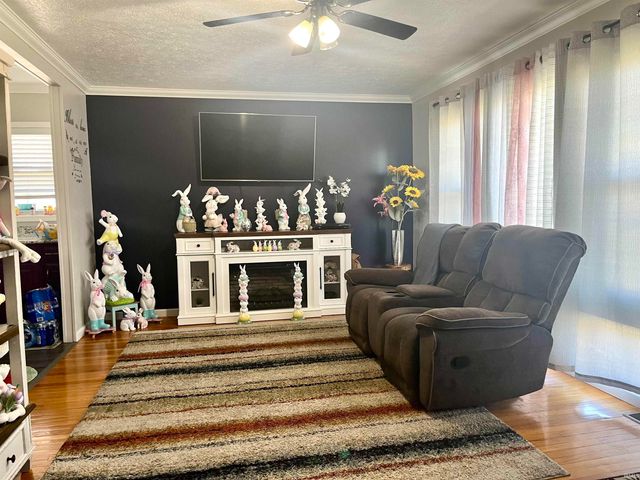 2515 Alois Court, Jasper, IN 47546