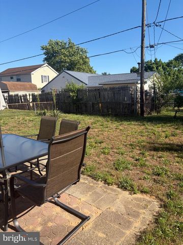 40 BERKSHIRE LN, Willingboro, NJ 08046