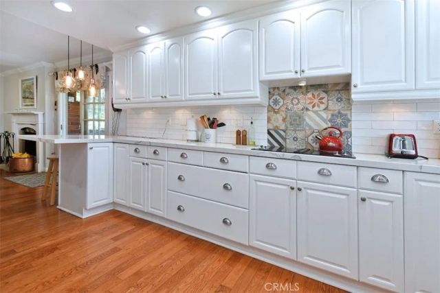 23764 Del Cerro, West Hills, CA 91304