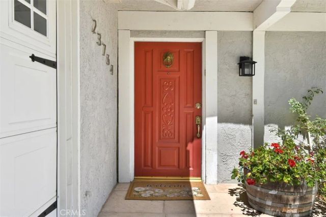 23764 Del Cerro, West Hills, CA 91304