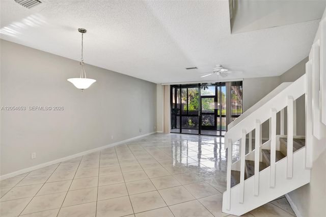 4615 S Carambola Circle S 27232, Coconut Creek, FL 33066