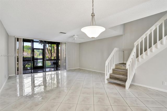 4615 S Carambola Circle S 27232, Coconut Creek, FL 33066
