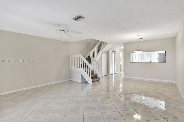 4615 S Carambola Circle S 27232, Coconut Creek, FL 33066