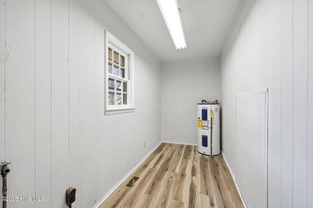 1463 Nc-55 E, Kinston, NC 28501