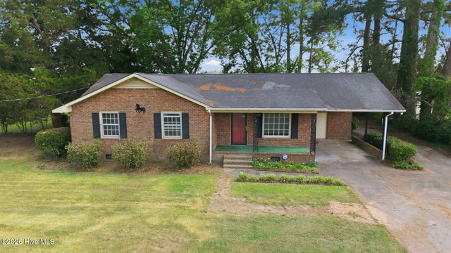 1463 Nc-55 E, Kinston, NC 28501