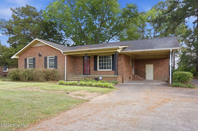 1463 Nc-55 E, Kinston, NC 28501