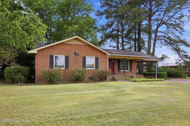 1463 Nc-55 E, Kinston, NC 28501