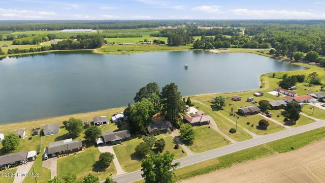 1463 Nc-55 E, Kinston, NC 28501