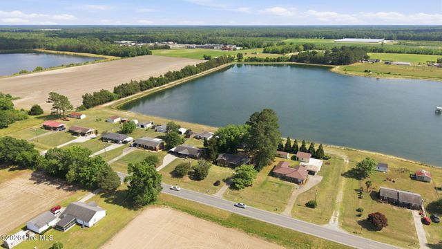 1463 Nc-55 E, Kinston, NC 28501