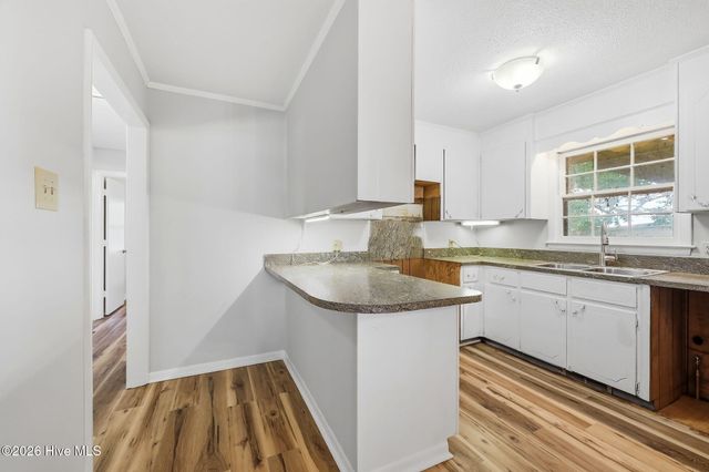 1463 Nc-55 E, Kinston, NC 28501