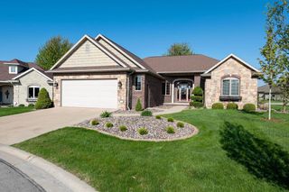870 EDEN COURT, Menasha, WI 54956