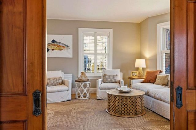 115 Court Street, Portsmouth, NH 03801