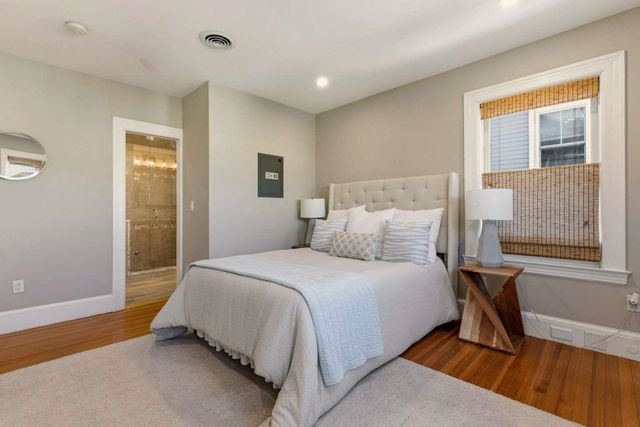 115 Court Street, Portsmouth, NH 03801