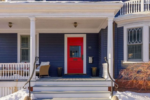 115 Court Street, Portsmouth, NH 03801