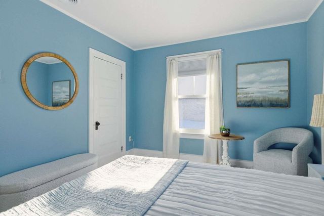 115 Court Street, Portsmouth, NH 03801