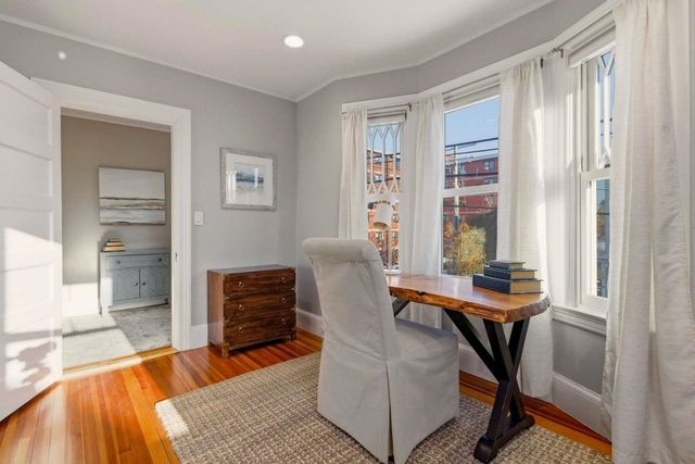 115 Court Street, Portsmouth, NH 03801