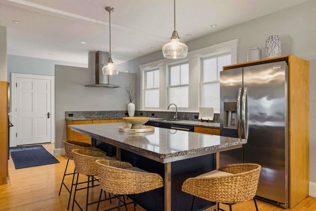 115 Court Street, Portsmouth, NH 03801