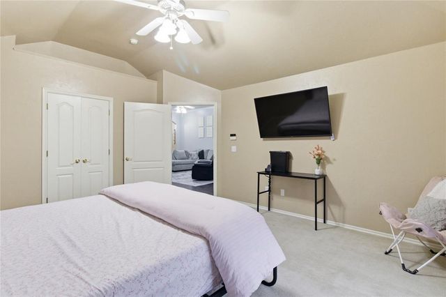 129 Bradford Place, Oklahoma City, OK 73130