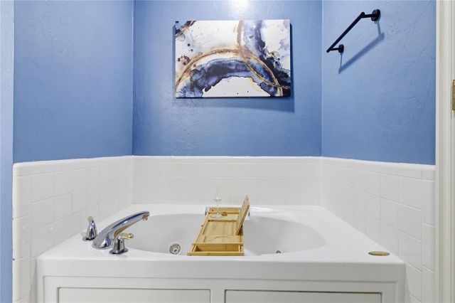 129 Bradford Place, Oklahoma City, OK 73130