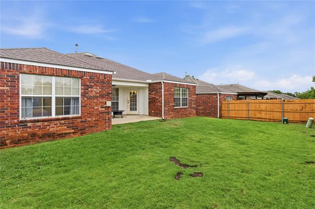 129 Bradford Place, Oklahoma City, OK 73130