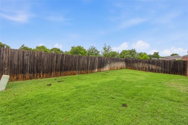 129 Bradford Place, Oklahoma City, OK 73130