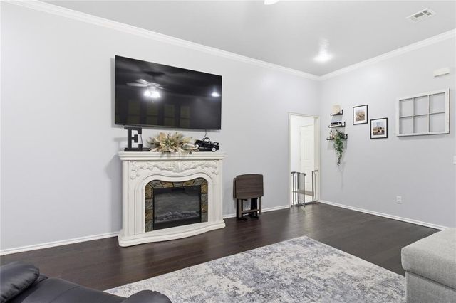 129 Bradford Place, Oklahoma City, OK 73130