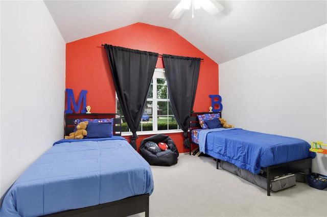 129 Bradford Place, Oklahoma City, OK 73130
