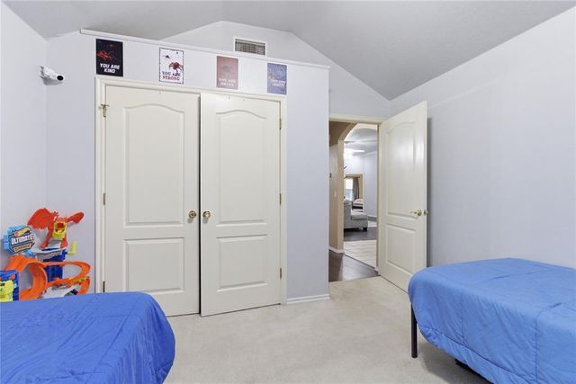 129 Bradford Place, Oklahoma City, OK 73130
