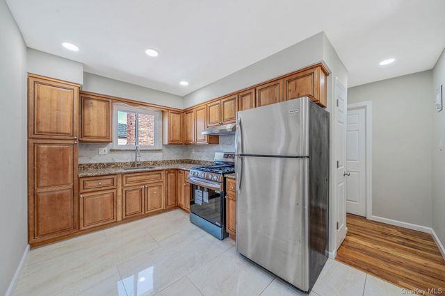 220-53 137 Road, Laurelton, NY 11413