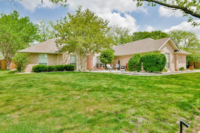 9611 Ravenswood Road, Granbury, TX 76049