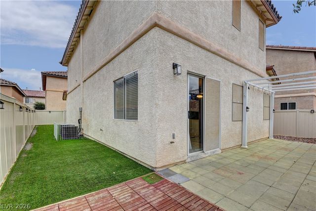 1052 Coronado Peak Avenue, Las Vegas, NV 89183